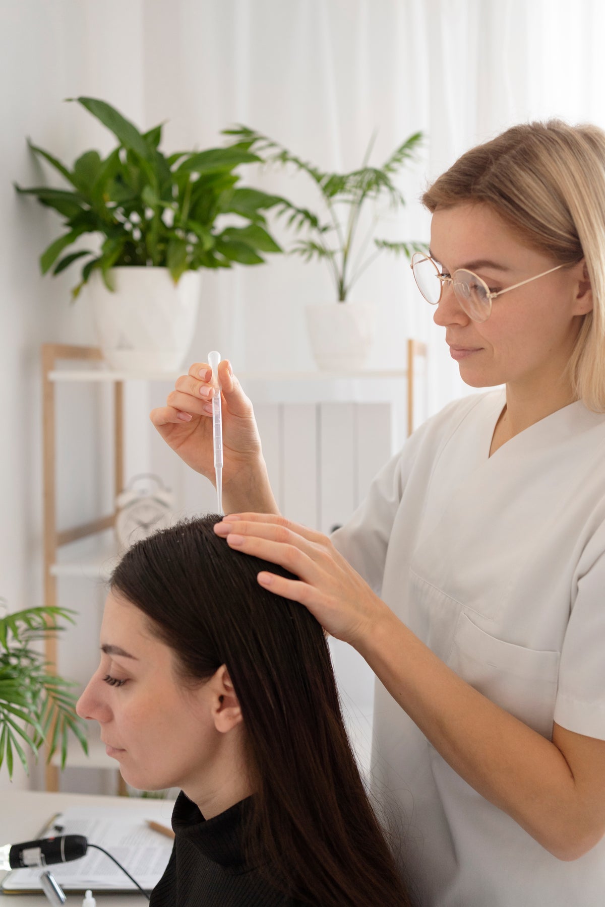 Translation missing: en.Discover Our Hair &amp; Scalp Services